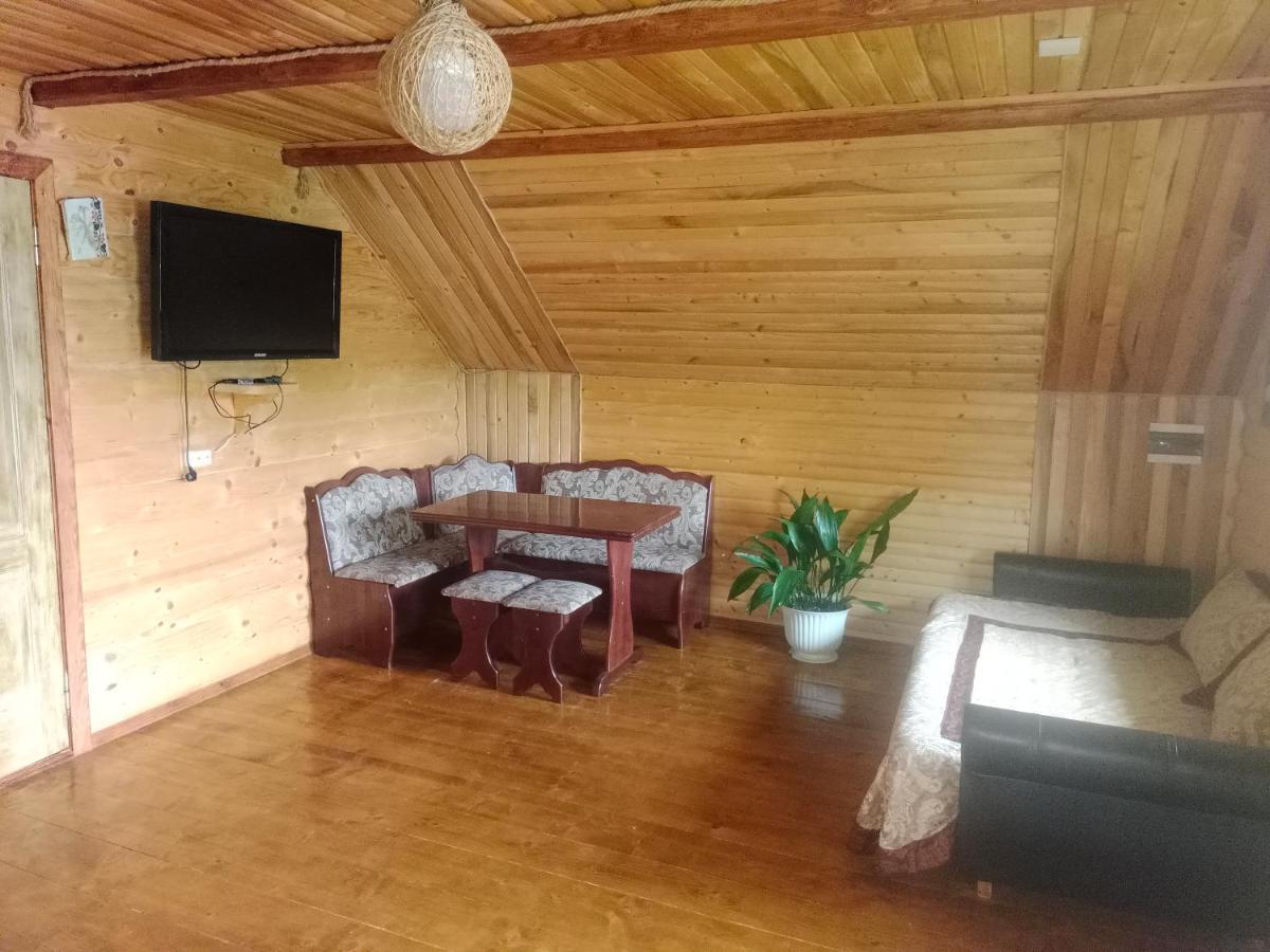 Під Горою Villa Sheshory Eksteriør billede