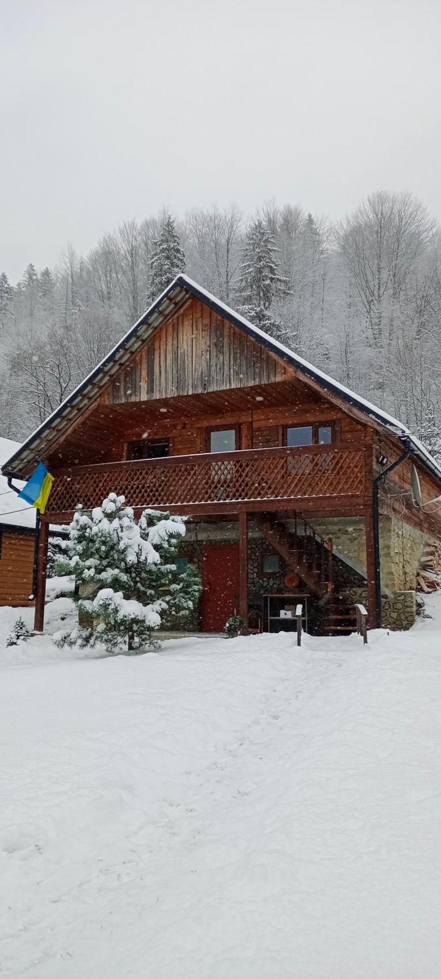 Під Горою Villa Sheshory Eksteriør billede