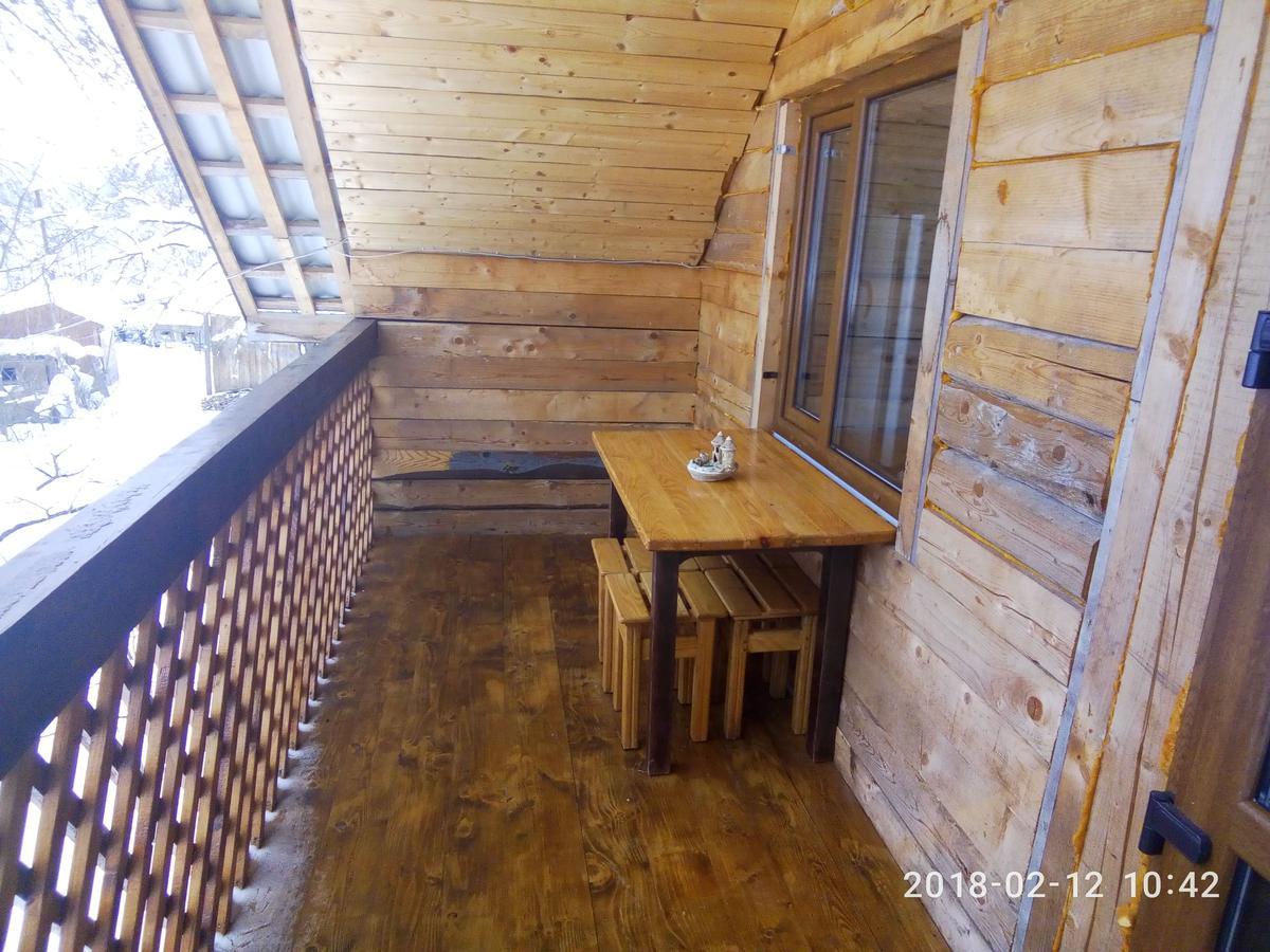 Під Горою Villa Sheshory Eksteriør billede